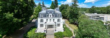 Salle de bain sur mesure à Bailly 78870 – Projet rénovation Dyno-Renov